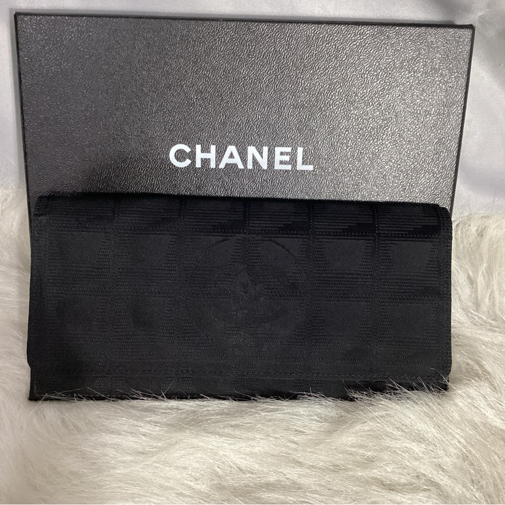 CHANEL Travel Ligne Long Bi Fold Wallet #756615 Black Nylon Jacquard Leather - Picture 15 of 15